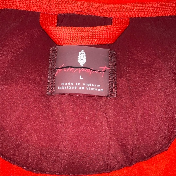 {NWOT Free People Movement Climber Fleece Oversized Pullover Blaze Combo Large} - Picture 6 of 7
